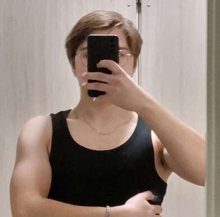 Photo ads/2618000/2618175/a2618175.jpg : Soumis novice cherche maîtresse