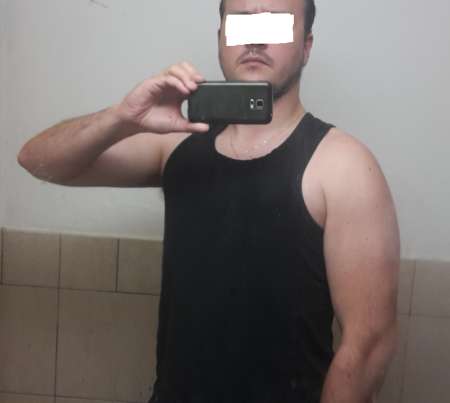 Photo ads/2620000/2620622/a2620622.png : Aventurier en quête de frissons