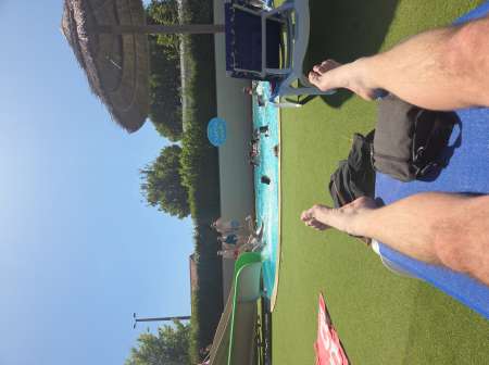 Photo ads/2621000/2621762/a2621762.jpg : Tournage porno debutant bisexuel