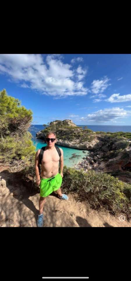 Photo ads/2623000/2623170/a2623170.png : femme boy pour femme