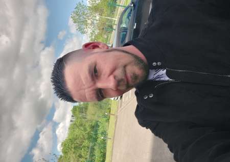 Photo ads/2624000/2624901/a2624901.jpg : Homme pour rencontre