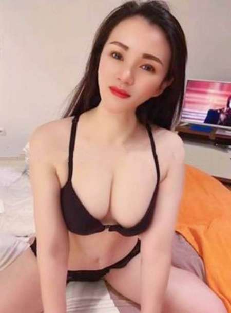 Photo ads/2625000/2625224/a2625224.jpg : nouvelle femme de massage nu