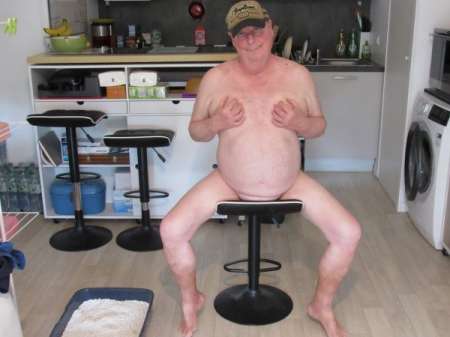 Photo ads/2625000/2625356/a2625356.jpg : Gorge Profonde Fellation avalage Sodomie me Godet