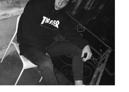 Photo ads/2627000/2627049/a2627049.png : Jeune homme cherche femme tout âge