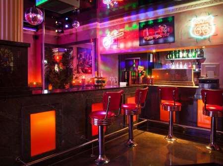 Photo ads/2627000/2627548/a2627548.jpg : Nouvelle opportunité - travail + logement