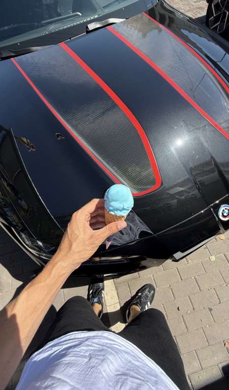 Photo ads/2634000/2634342/a2634342.jpg : Jeune homme cherche femme pour première fois