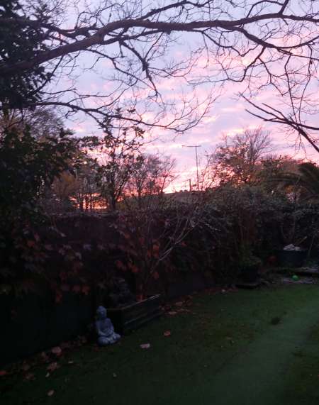 Photo ads/2634000/2634916/a2634916.jpg : Je suis un jeune bien monté accepte femme de tout