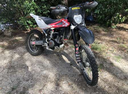 HUSQVARNA