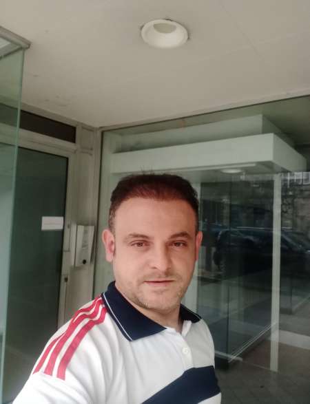 Photo ads/2636000/2636999/a2636999.jpg : Homme pour femme où couple marocaine turc africain