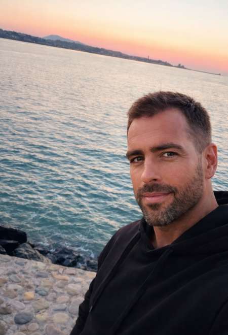 Photo ads/2638000/2638324/a2638324.png : Petits travaux échange massages