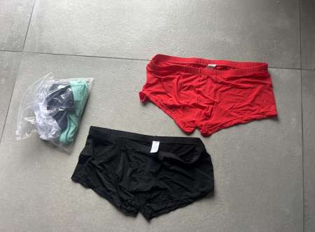 Photo ads/2640000/2640668/a2640668.jpg : Boxer h taille L différentes couleurs