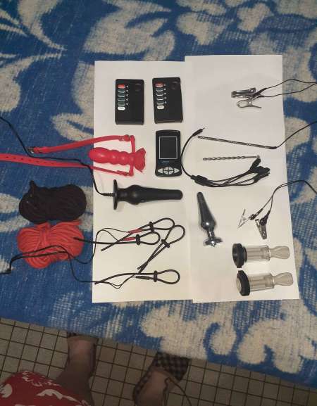 Photo ads/2645000/2645364/a2645364.jpg : Bondage & fantasmes sans tabou (h/F/Couple)