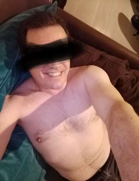 Photo ads/2645000/2645448/a2645448.jpg : h cherche jf coquine