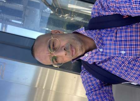 Photo ads/2646000/2646103/a2646103.jpg : Besoin de Tchat je me sens seul