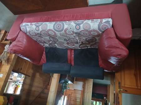 Photo ads/2646000/2646701/a2646701.jpg : Deux canapés EN CUIR