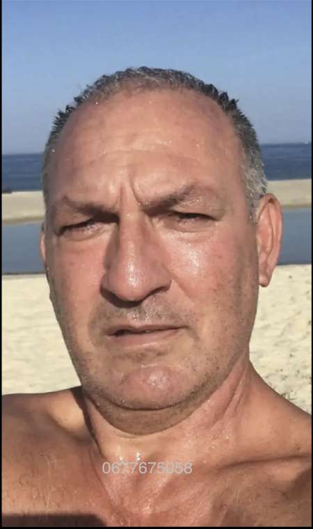 Photo ads/2647000/2647109/a2647109.png : Recherche femme ou couple de plus de 55 ans pour X