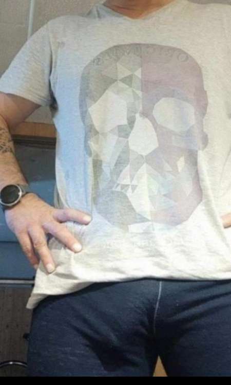 Photo ads/2647000/2647162/a2647162.jpg : Métro 42 ans recherche des rencontres