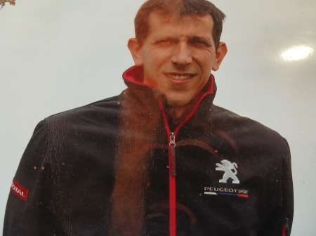 Photo ads/2647000/2647756/a2647756.jpg : Recherche ménage et entretien jardin