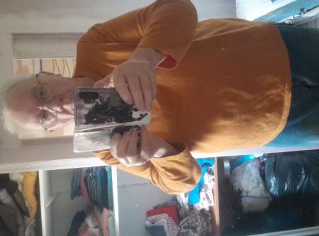 Photo ads/2649000/2649100/a2649100.jpg : homme mur soumis switch