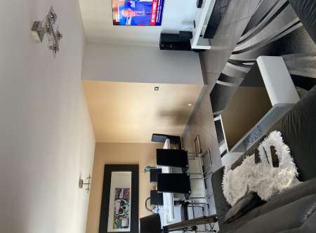 Photo ads/2650000/2650048/a2650048.jpg : Collocation gratuit pour Femme,