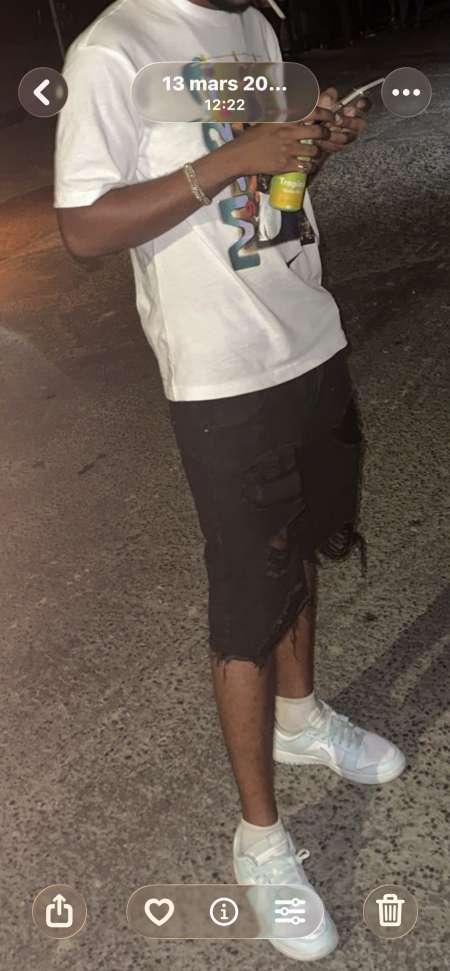 Photo ads/2651000/2651651/a2651651.png : Jeune homme propose du sex pour femme