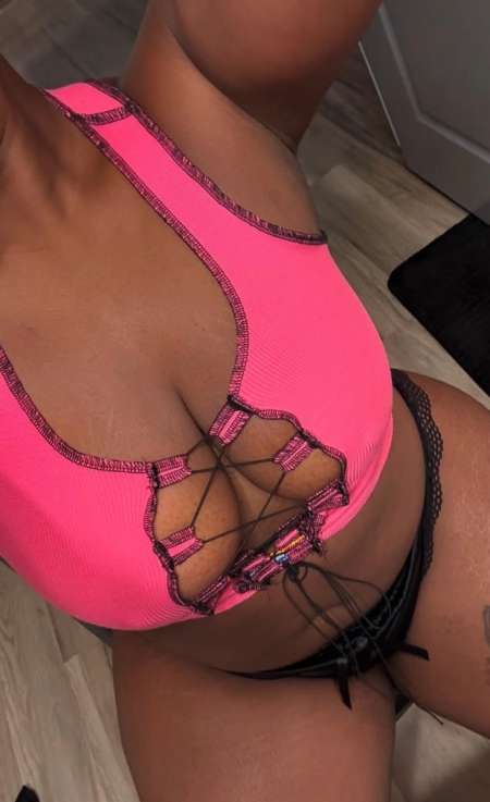 Photo ads/2652000/2652273/a2652273.jpg : BLACK POUR MASSAGE RELAXANT,SENSUEL ET DETENTE.