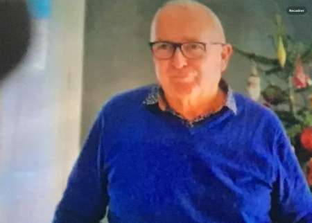 Photo ads/2653000/2653259/a2653259.png : papy 29000 cherche dame mure pour jeux de l amour