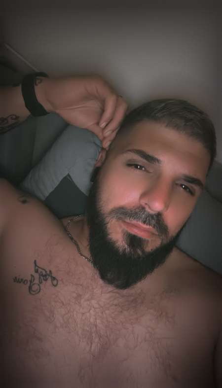 Photo ads/2654000/2654351/a2654351.jpg : Homme chercher soumis financier