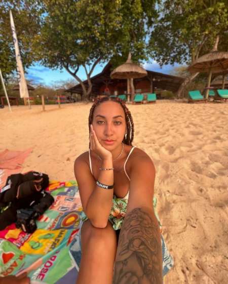 Photo ads/2656000/2656826/a2656826.jpg : Rencontre sérieuse avec Maéva