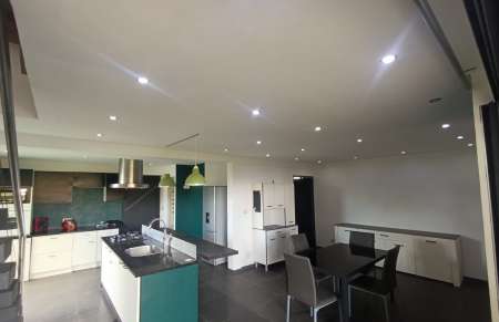 Photo ads/2659000/2659159/a2659159.jpg : Maison meublée ,charges comprises ,reste à vivre