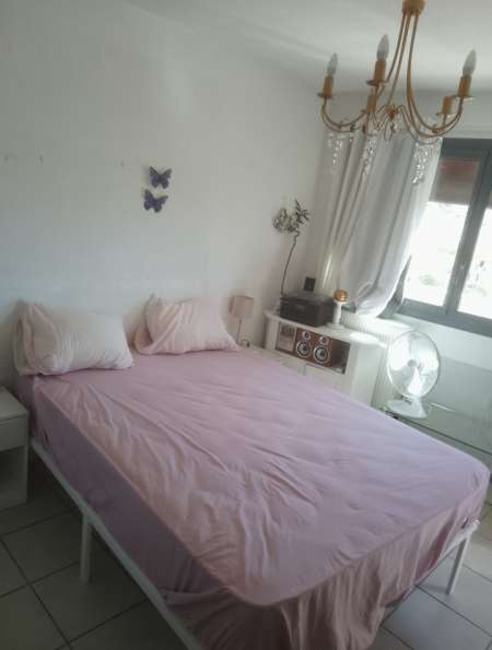 Photo ads/2659000/2659353/a2659353.jpg : Vacances à Nice pour femme au couple