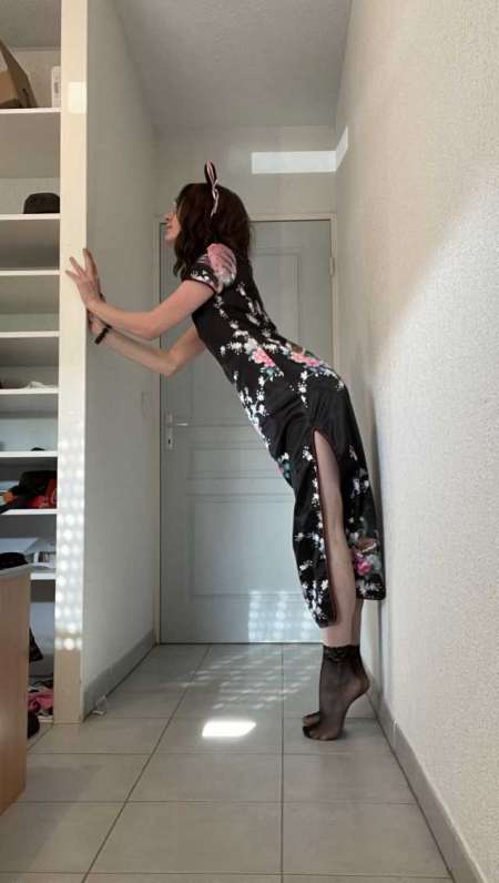 Photo ads/2659000/2659749/a2659749.jpg : Jeune femboy à éduquer