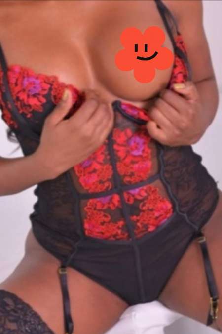 Photo ads/2661000/2661784/a2661784.jpg : Sandrea la belle coquine