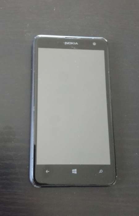Nokia Lumia 625 + étui
