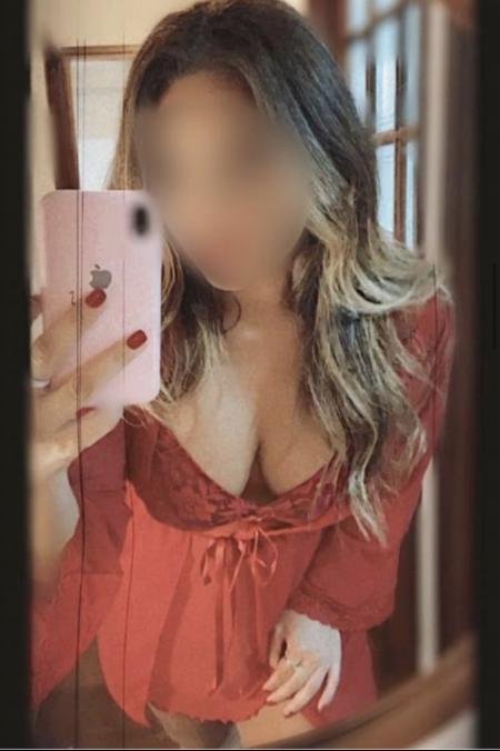 Photo ads/2682000/2682773/a2682773_89093192.jpg : Femme resplendissante pour vous au Sud