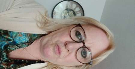Photo ads/2682000/2682952/a2682952.jpg : Femme 54 et 29 ans recherche moment sympa