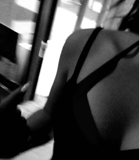 Photo ads/2686000/2686209/a2686209.jpg : Femme douce et pleine de charme dispo de suite