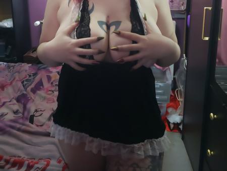 Photo ads/2686000/2686373/a2686373_b03e70a2.jpg : jolie femme a tres gros seins pour du plaisir