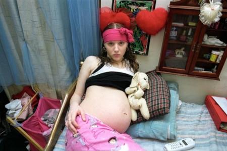 Photo ads/2686000/2686943/a2686943_3eb6ef12.jpg : homme de 48 ans cherche femme enceinte