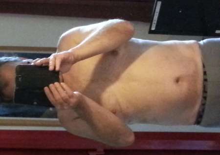 Photo ads/727000/727717/a727717.jpg : h 49 ans nu pour du cfnm homme nu femme vêtue