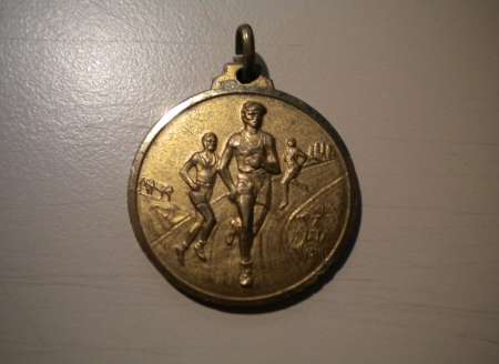 Photo ads/843000/843319/a843319.jpg : MEDAILLE « Course à pied »